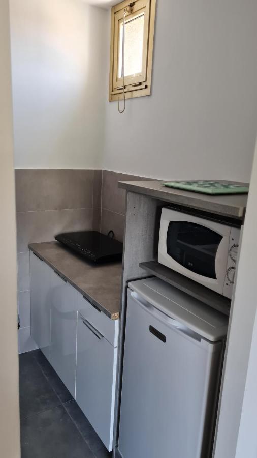 2P Entierement Climatise I Bien Insonorise I Wifi I A 300 M De La Mer I Restaurants Commerces Et Transports A 5Mn A Pied I Ideal 2 Personnes I Possibilite 4 Avec Canape Lit De Qualite I Tres Belle Douche Cagnes-sur-Mer Zewnętrze zdjęcie